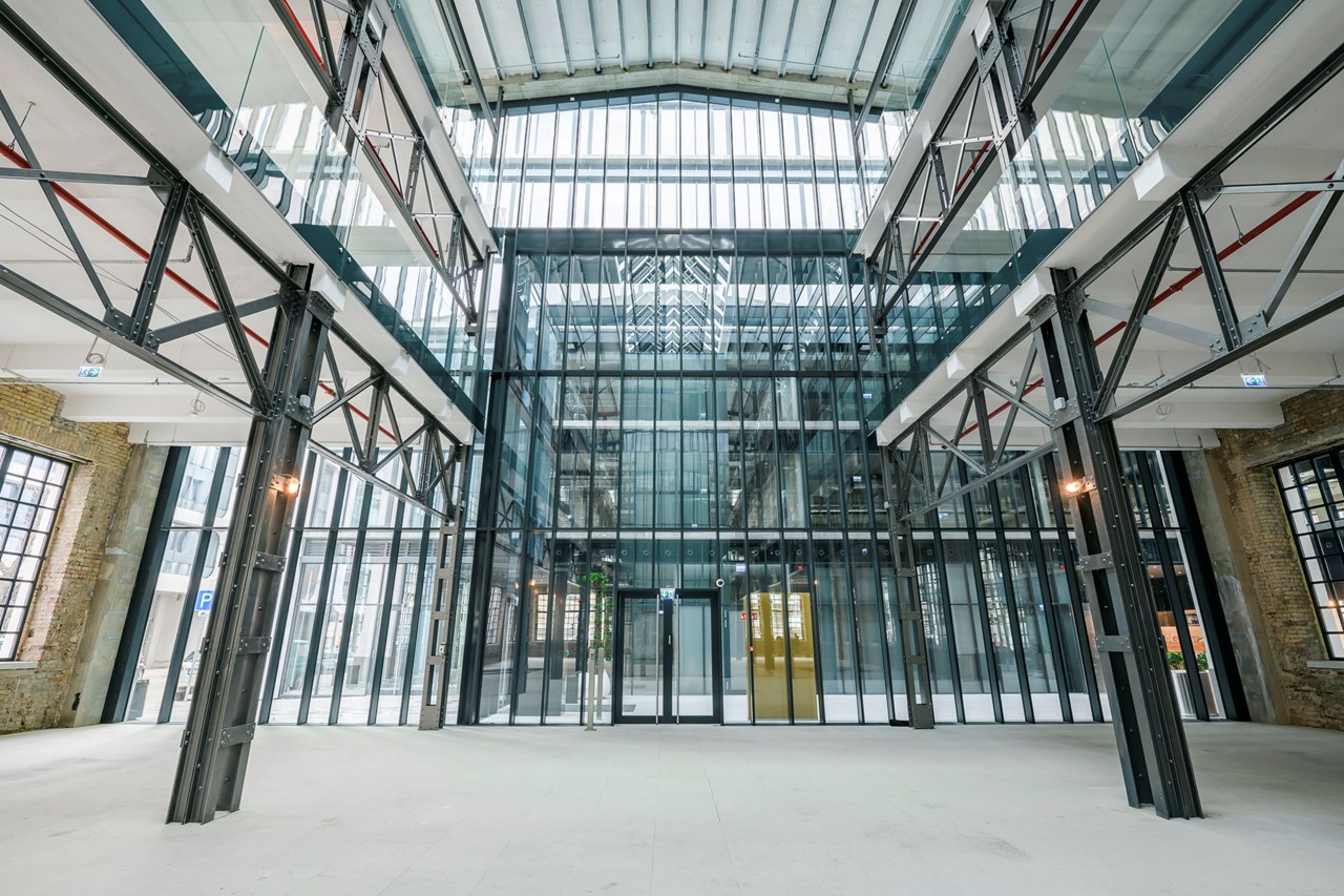 Irodaház, GTC White House, Budapest - Pozemné stavby Irodaház, GTC White House, Budapest - Pozemné stavby