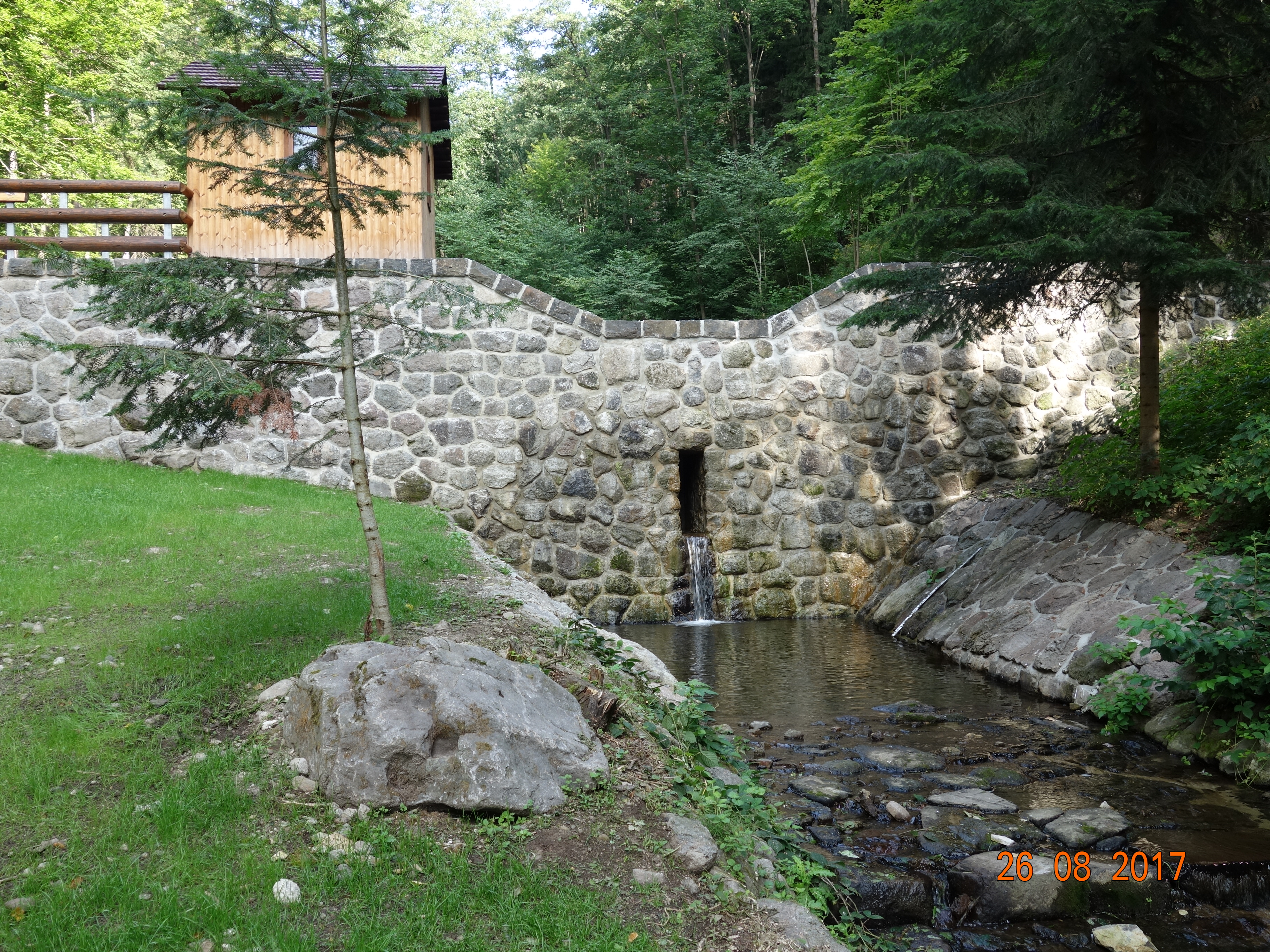 Protipovodňové opatrenia - rekonštrukcia prehrádzok v Krahuľskej doline - Inžinierske stavby