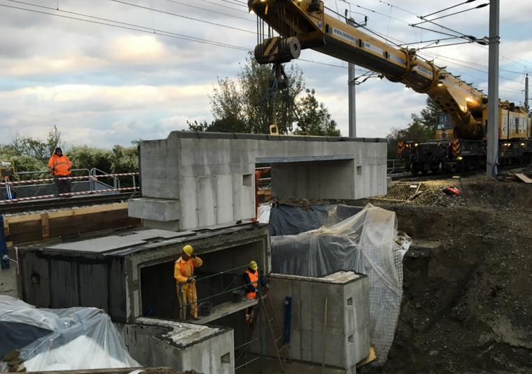 Durchlass Wien Oberlaa - Železničné stavby