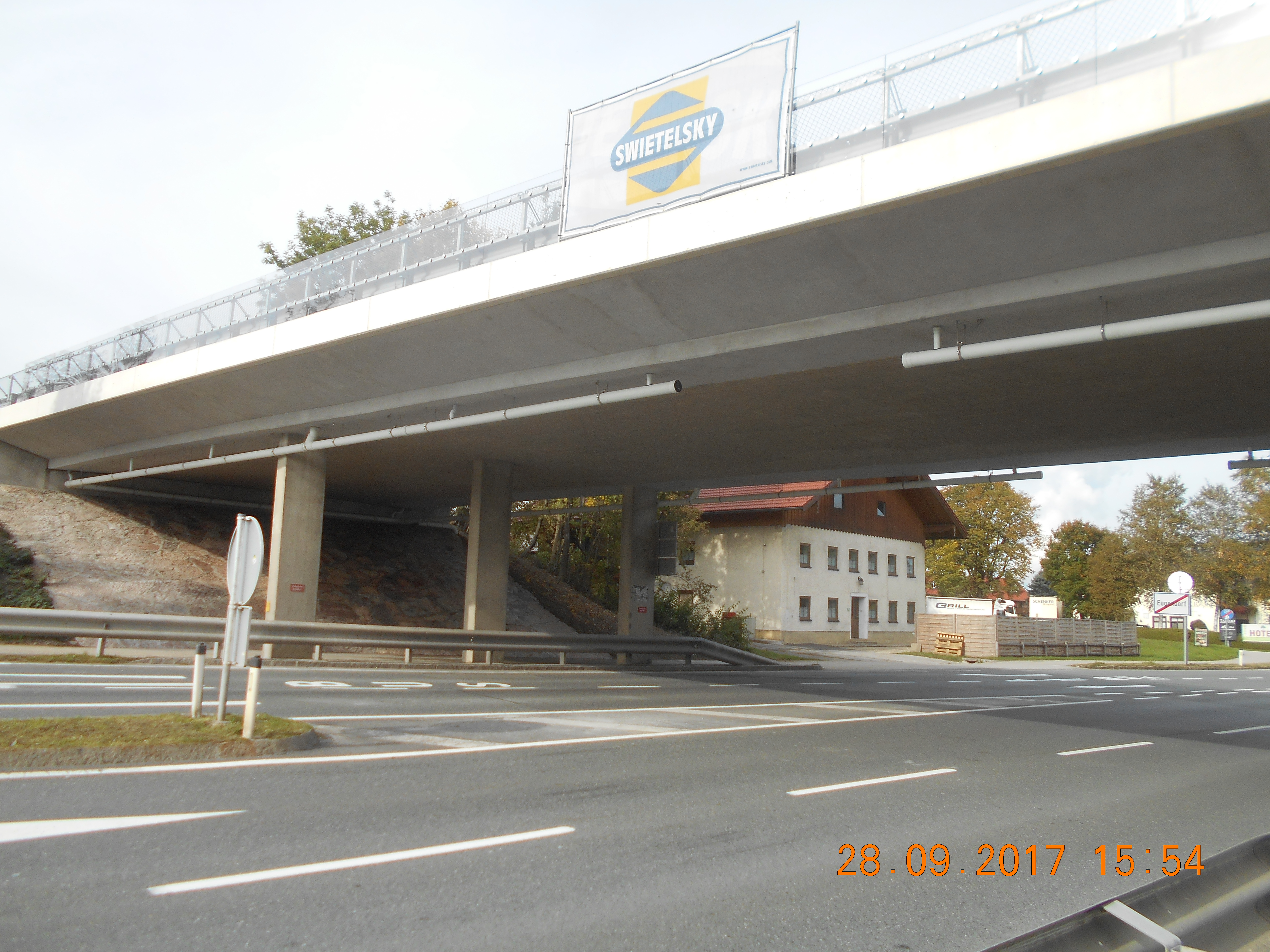 Unterführung B1 Eugendorf - Výstavba ciest a mostov