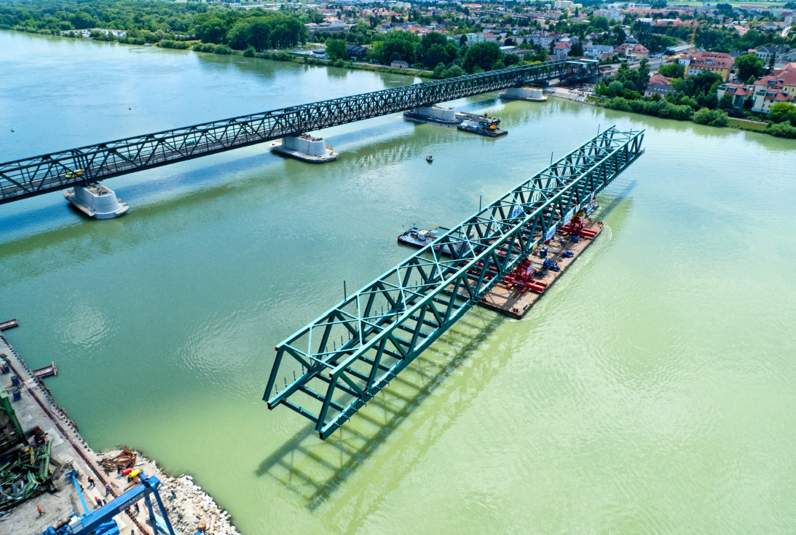 Sanierung Donaubrücke Tulln - Výstavba ciest a mostov