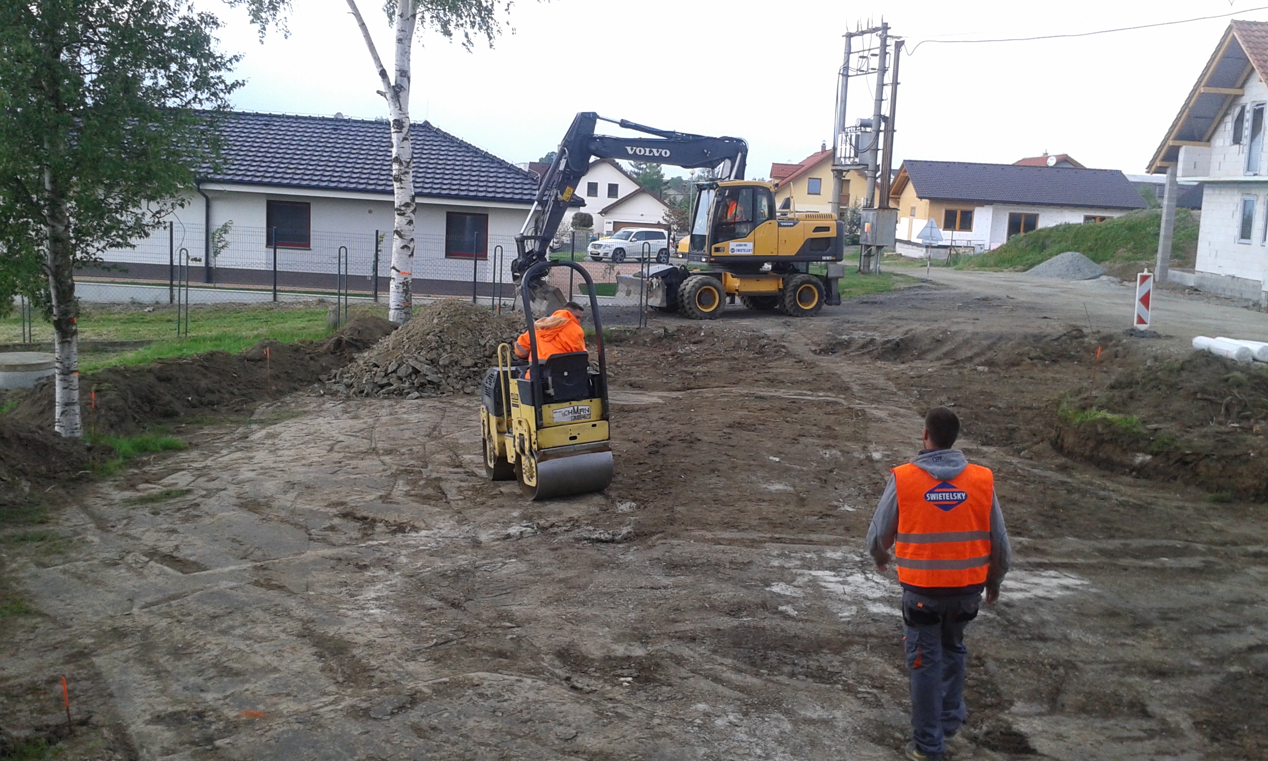 Rekonštrukcia otoče pre autobusovú dopravu v Diakovej - Výstavba ciest a mostov