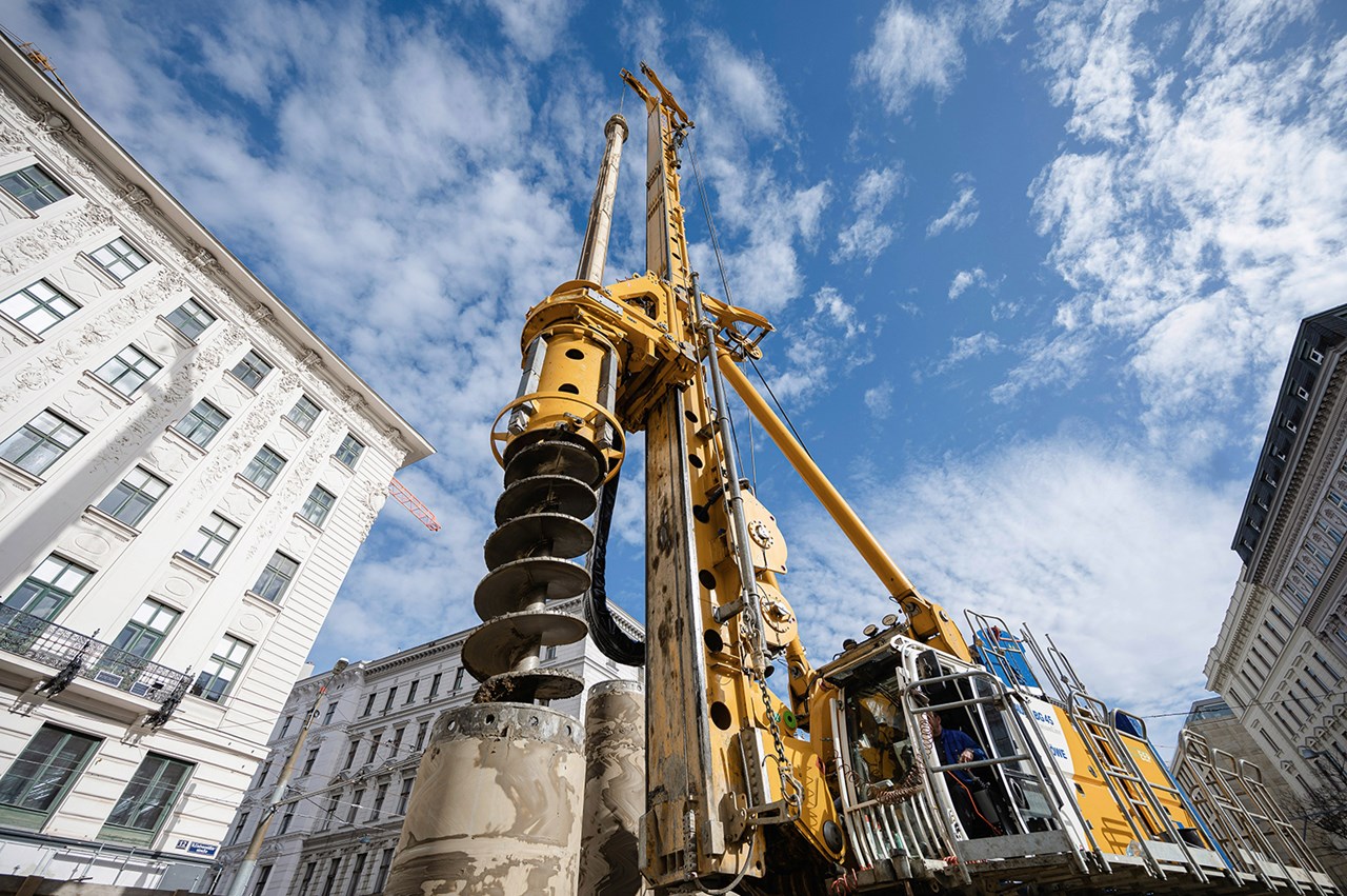 KONZORCIUM U2xU5 RATHAUSPLATZ/ FRANKHPLATZ, Viedeň, Rakúsko 3 KONZORCIUM U2xU5 RATHAUSPLATZ/ FRANKHPLATZ, Viedeň, Rakúsko 3