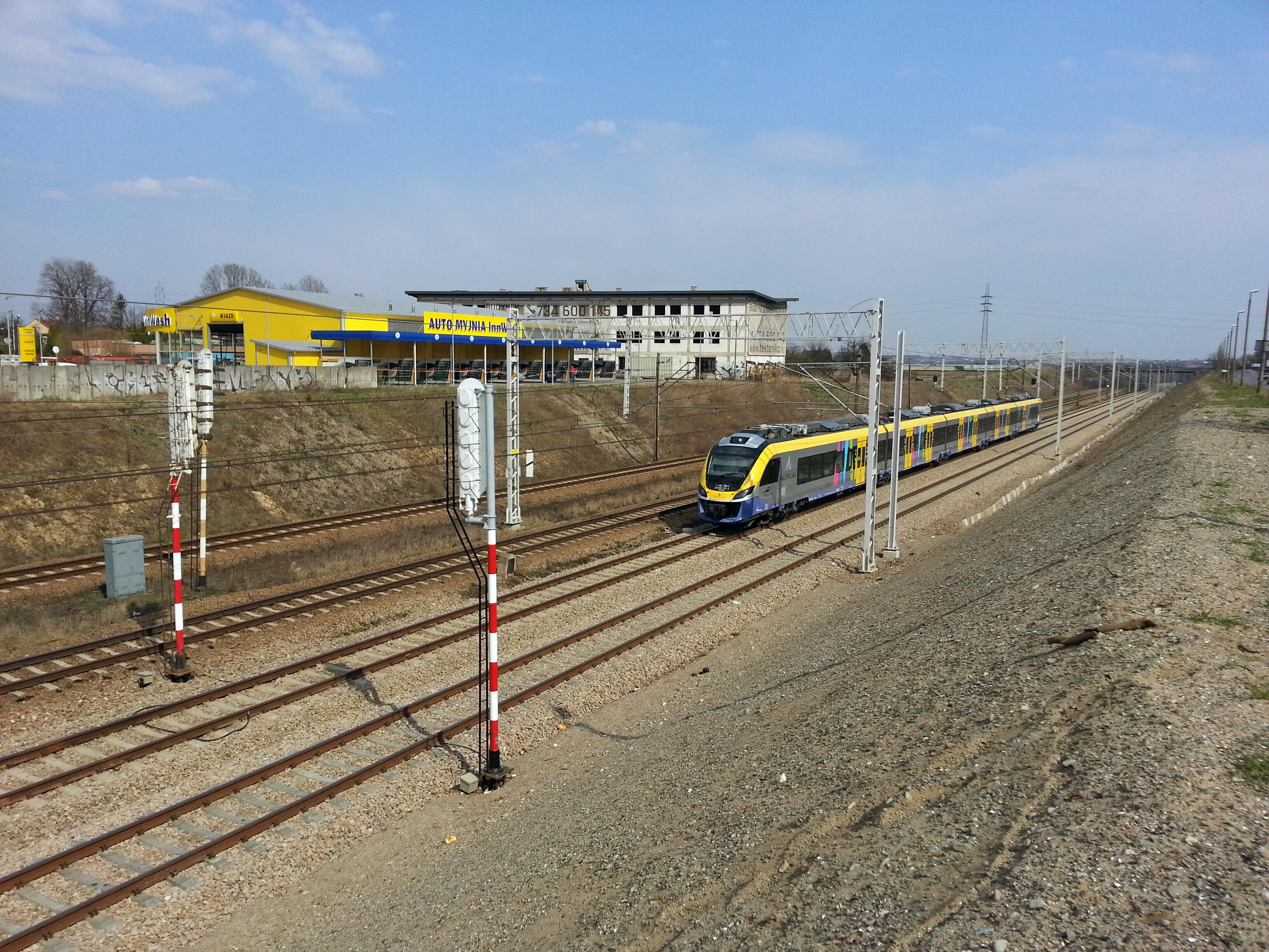 Linia 95 – odcinek Kraków Batowice – Kraków Nowa Huta - Železničné stavby
