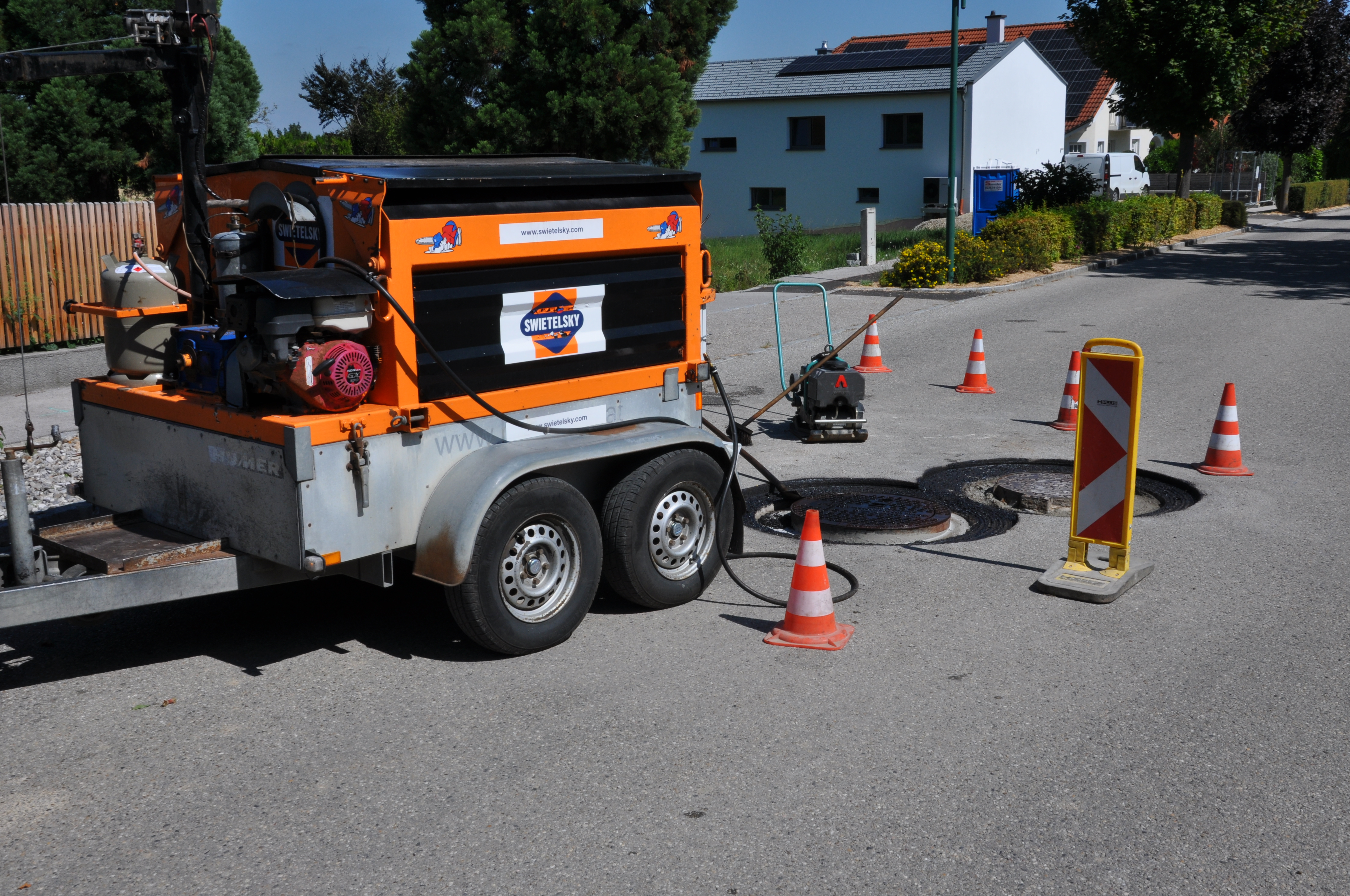 Schachtdeckel sanieren, heben und angleichen - Špeciálne kompetencie