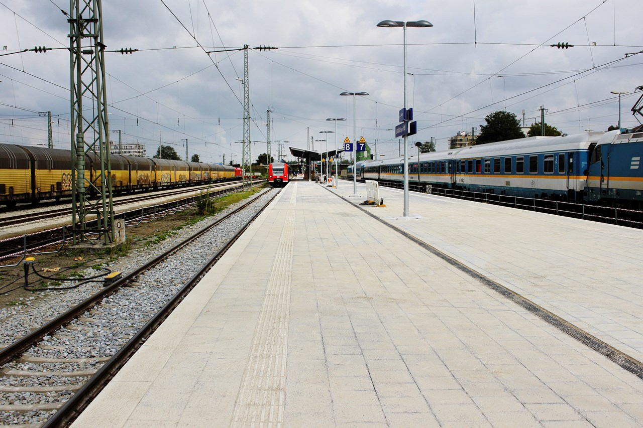 Bahnsteig, Landshut - Inžinierske stavby Bahnsteig, Landshut - Inžinierske stavby