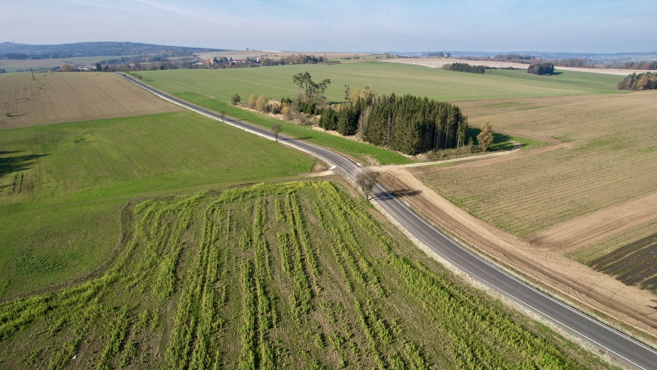 Silnice III/1281 – rekonstrukce úseku Košetice–Vyklantice - Výstavba ciest a mostov