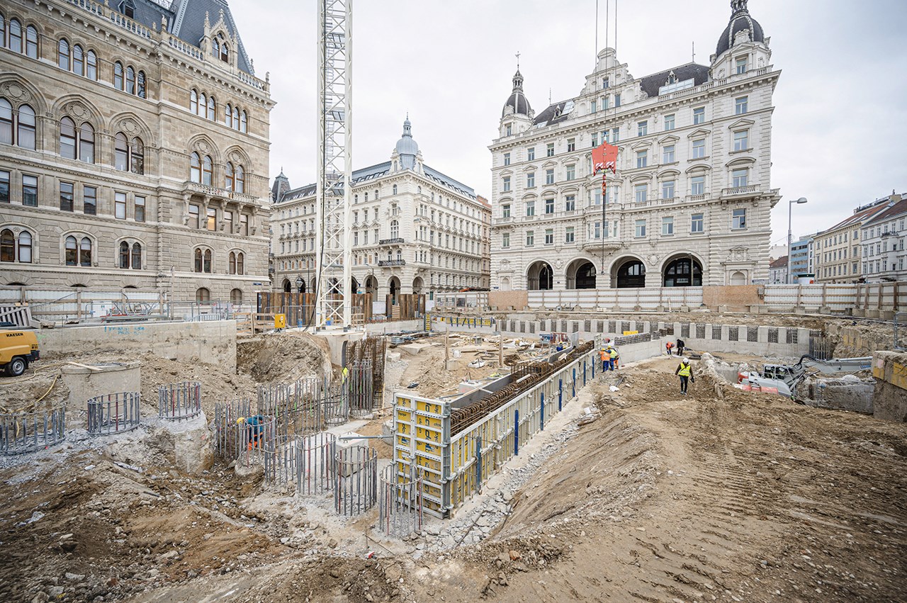 KONZORCIUM U2xU5 RATHAUSPLATZ/ FRANKHPLATZ, Viedeň, Rakúsko 4 KONZORCIUM U2xU5 RATHAUSPLATZ/ FRANKHPLATZ, Viedeň, Rakúsko 4