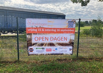 Maak kennis met de spoorwereld! Bekijk onze "fabriek op wielen"- de RUS 1000 - live - NL