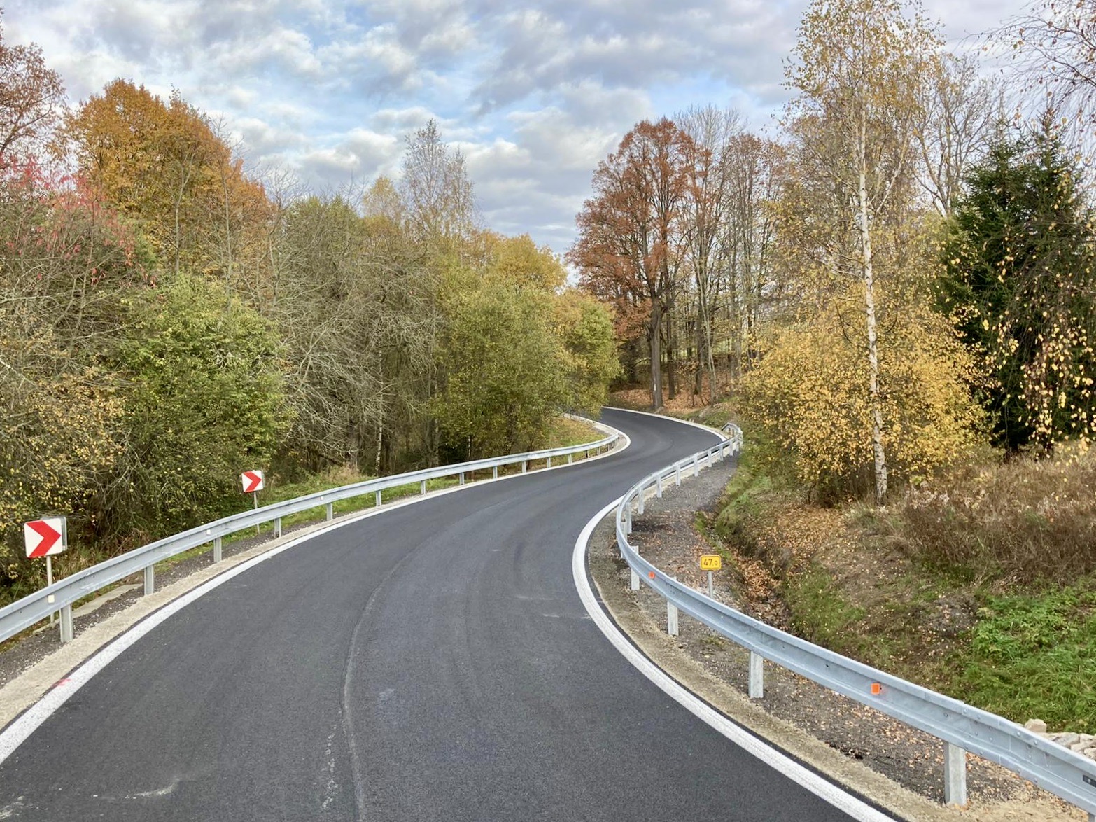 Silnice I/39 – rekonstrukce úseku Želnava–Záhvozdí - Výstavba ciest a mostov