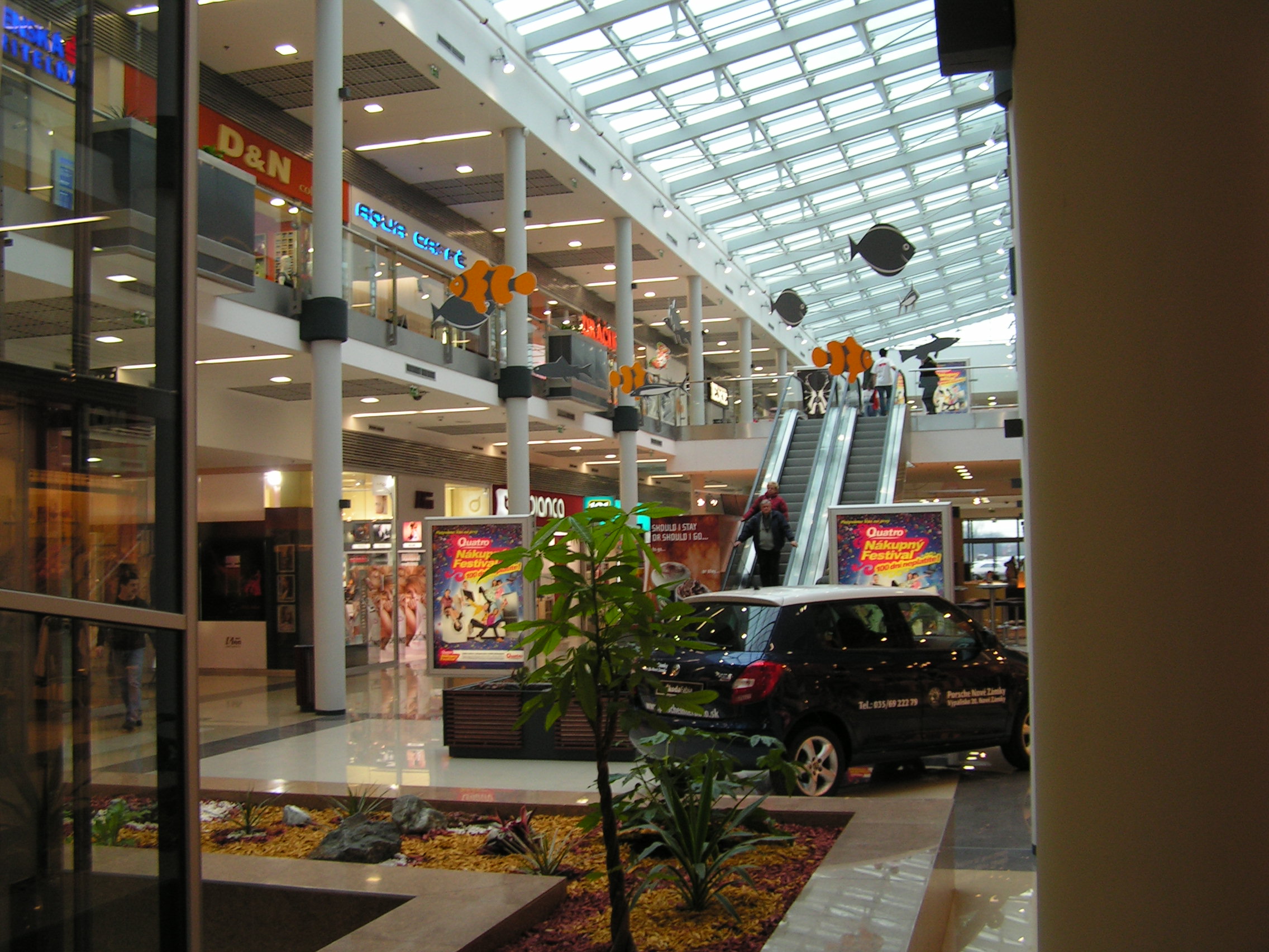 Aquario Shopping Center Nové Zámky / obchodné centrá - Pozemné stavby