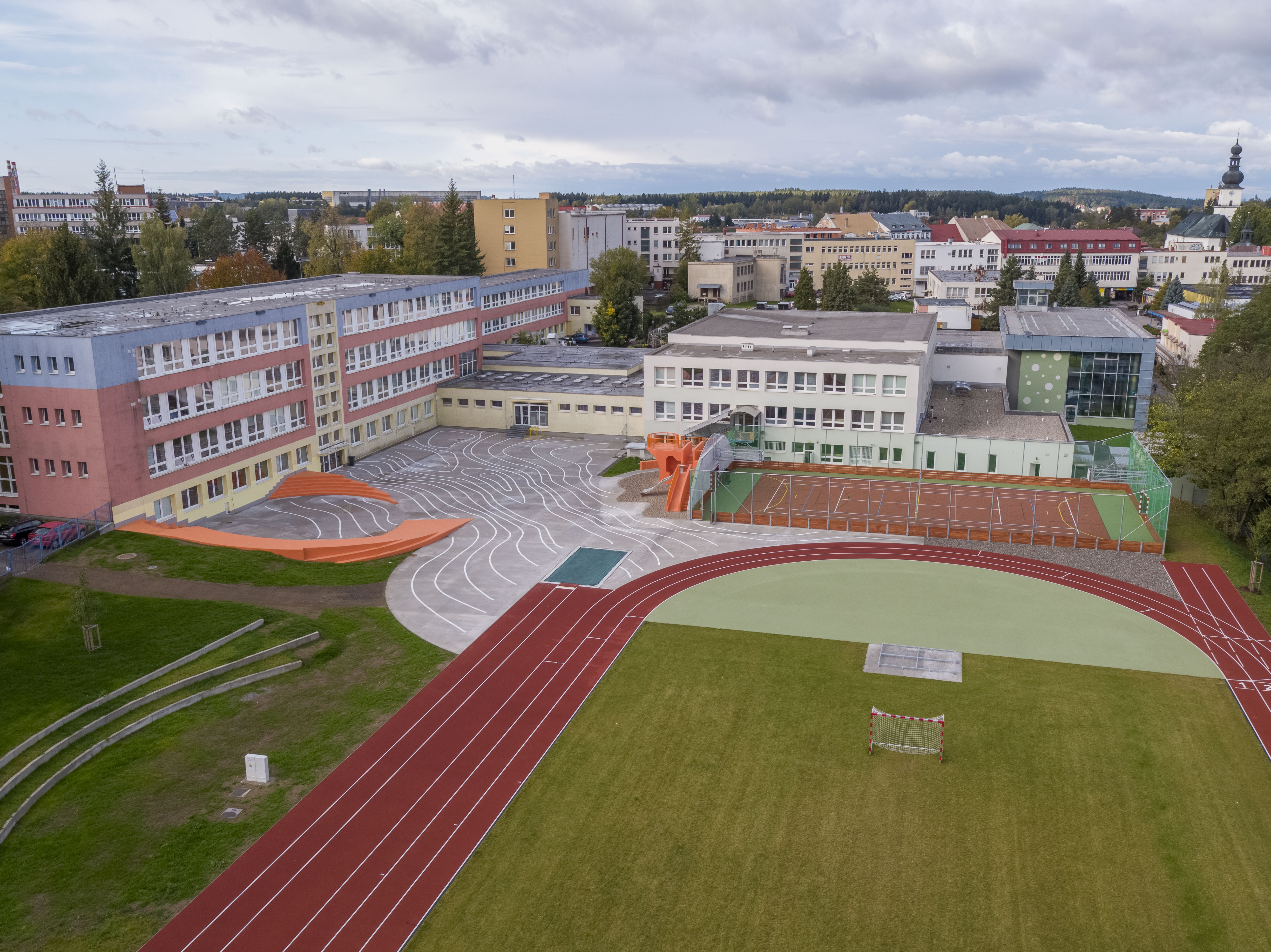 Rekonstrukce sportovního areálu, ZŠ Švermova - Špeciálne kompetencie