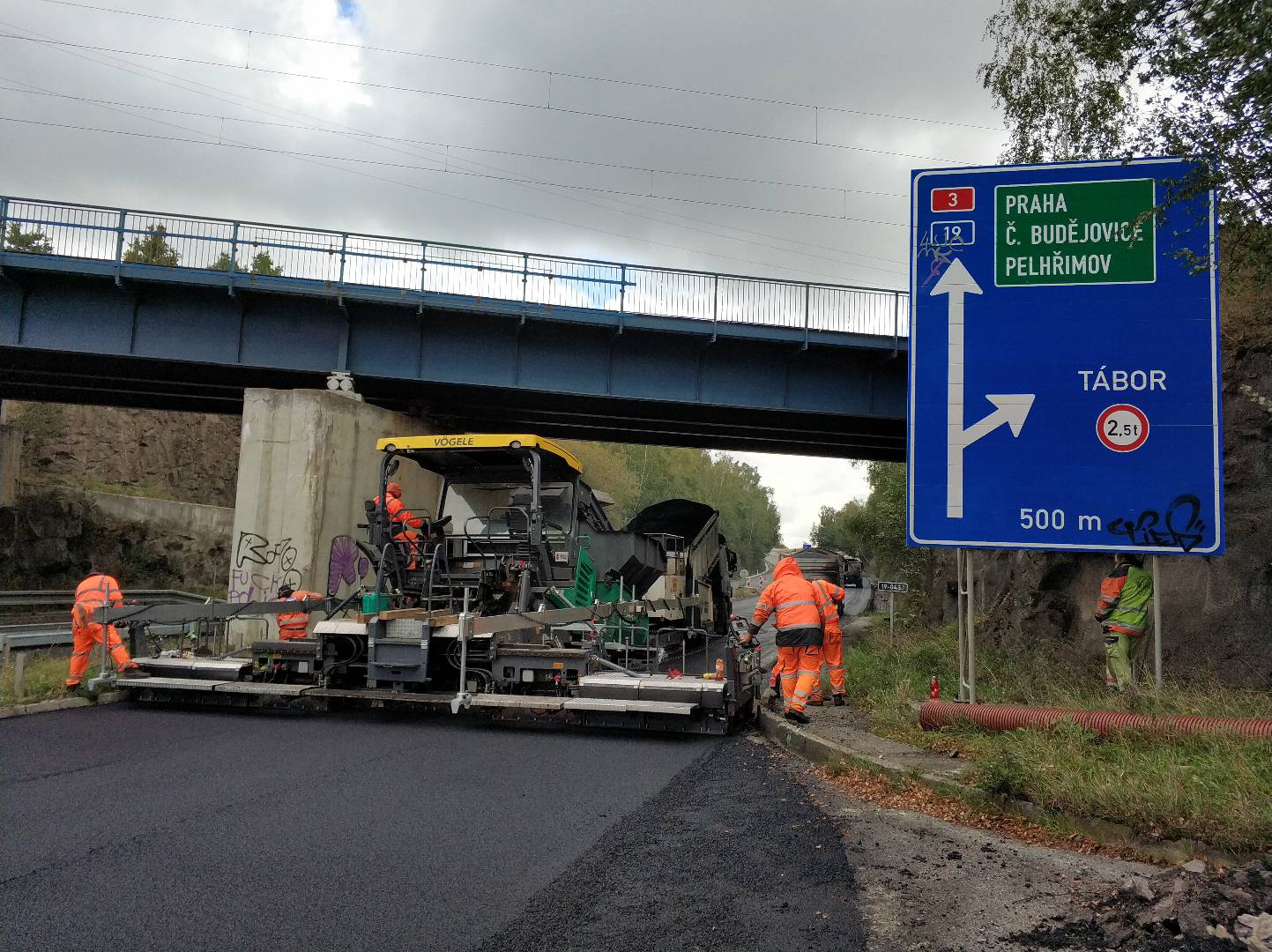 Silnice I/19, Tábor – rekonstrukce mimoúrovňové křižovatky s dálnicí D3 - Výstavba ciest a mostov