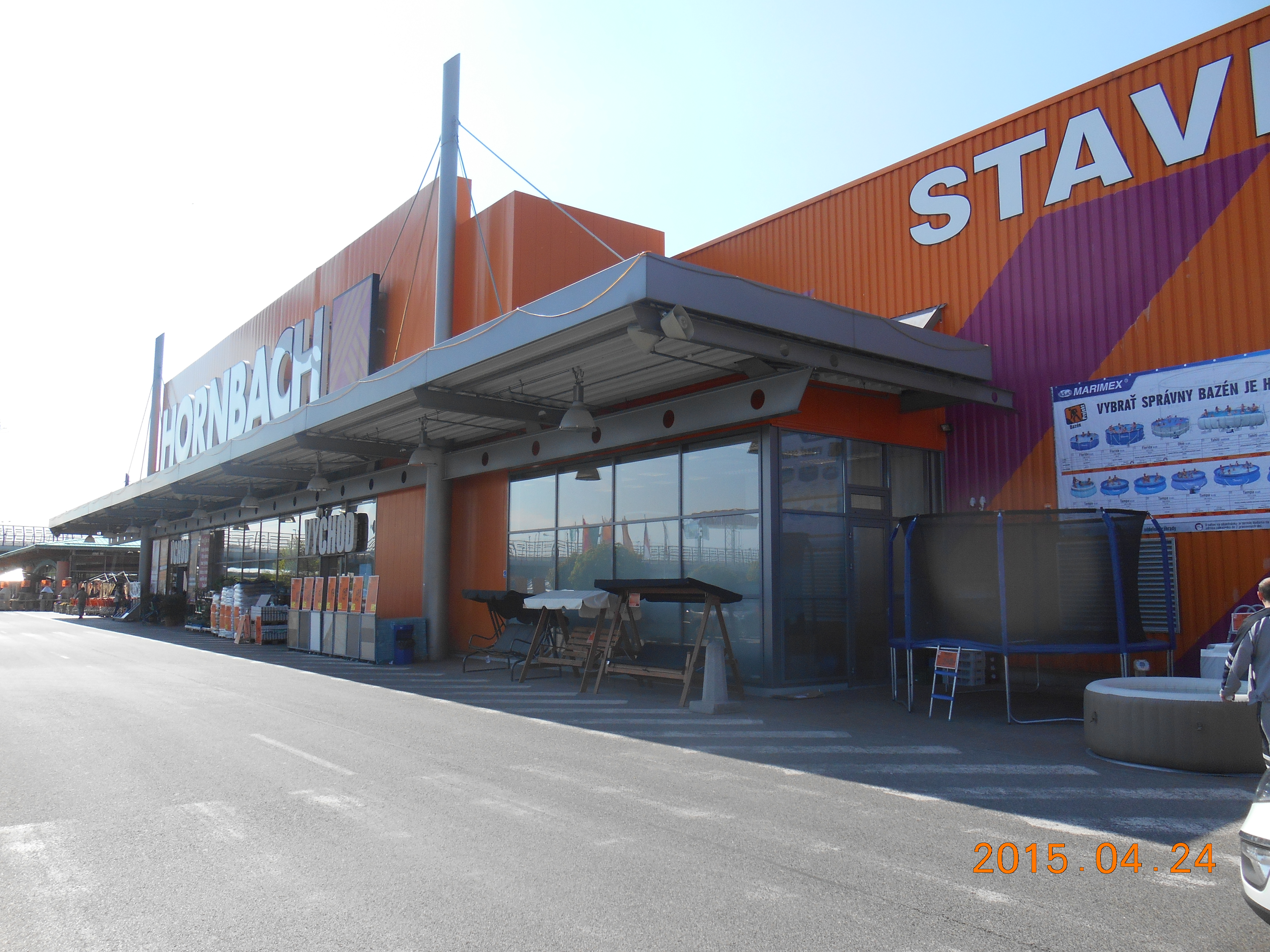 Hornbach Bratislava, Košice - prístavba pekární / obchodné centrá - Pozemné stavby