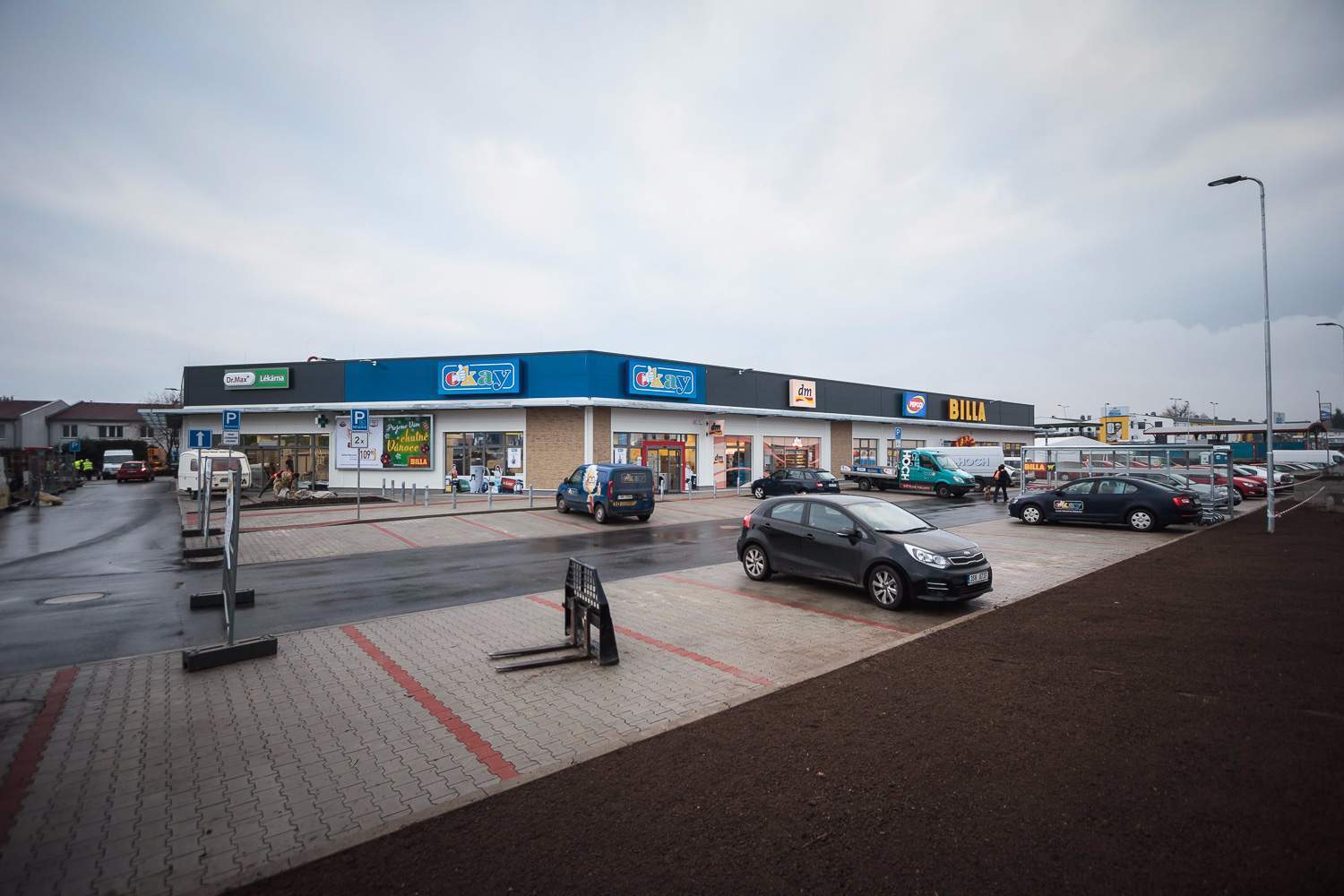 Vestec – Retail Park - Pozemné stavby