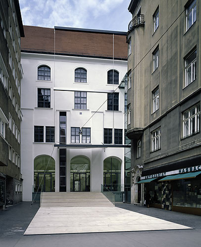 Galerie der Forschung  - Revitalizácie/prestavby