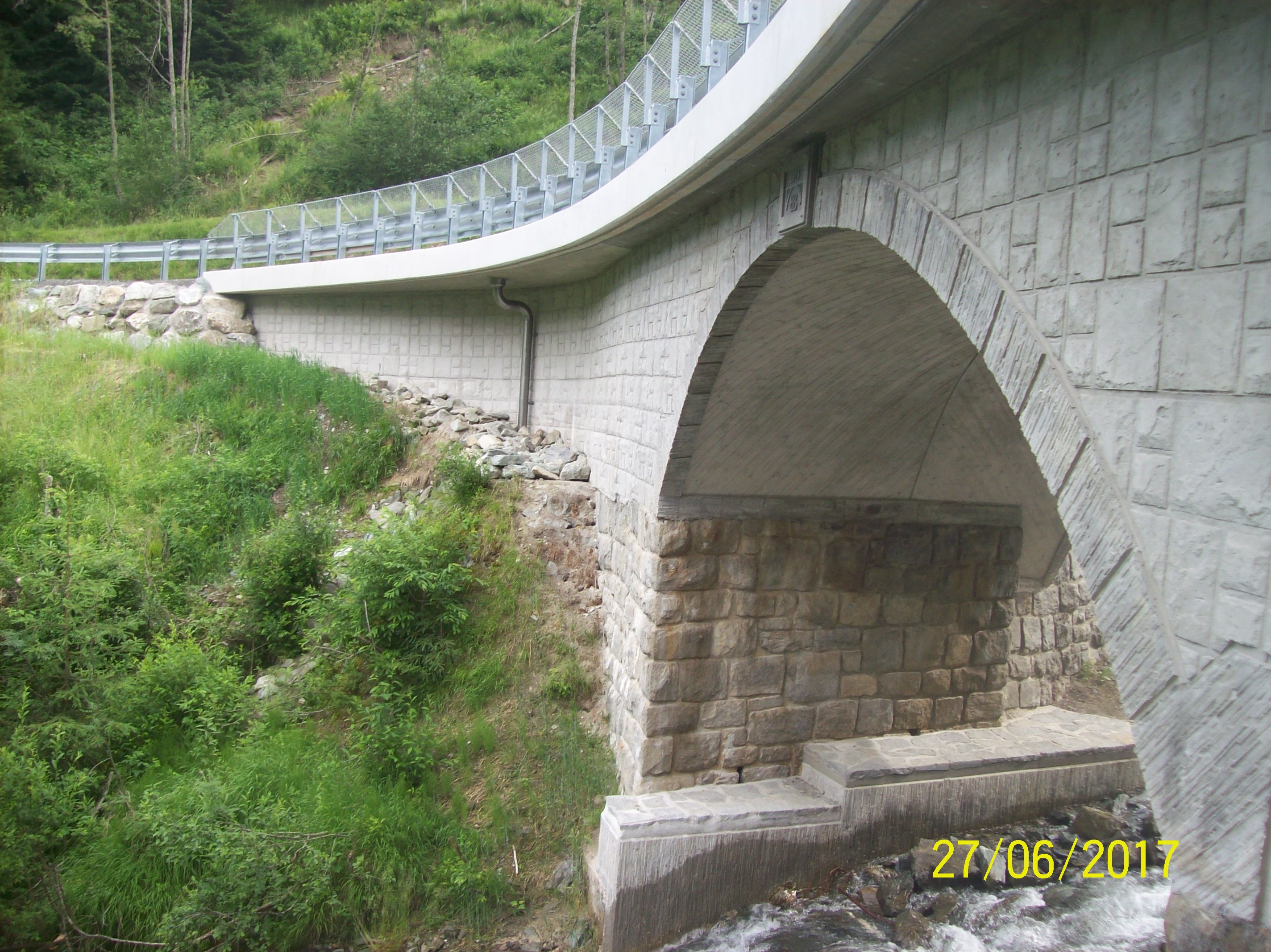 Schrabachbrücke auf der L264 Stubachtalstraße in Uttendorf - Výstavba ciest a mostov