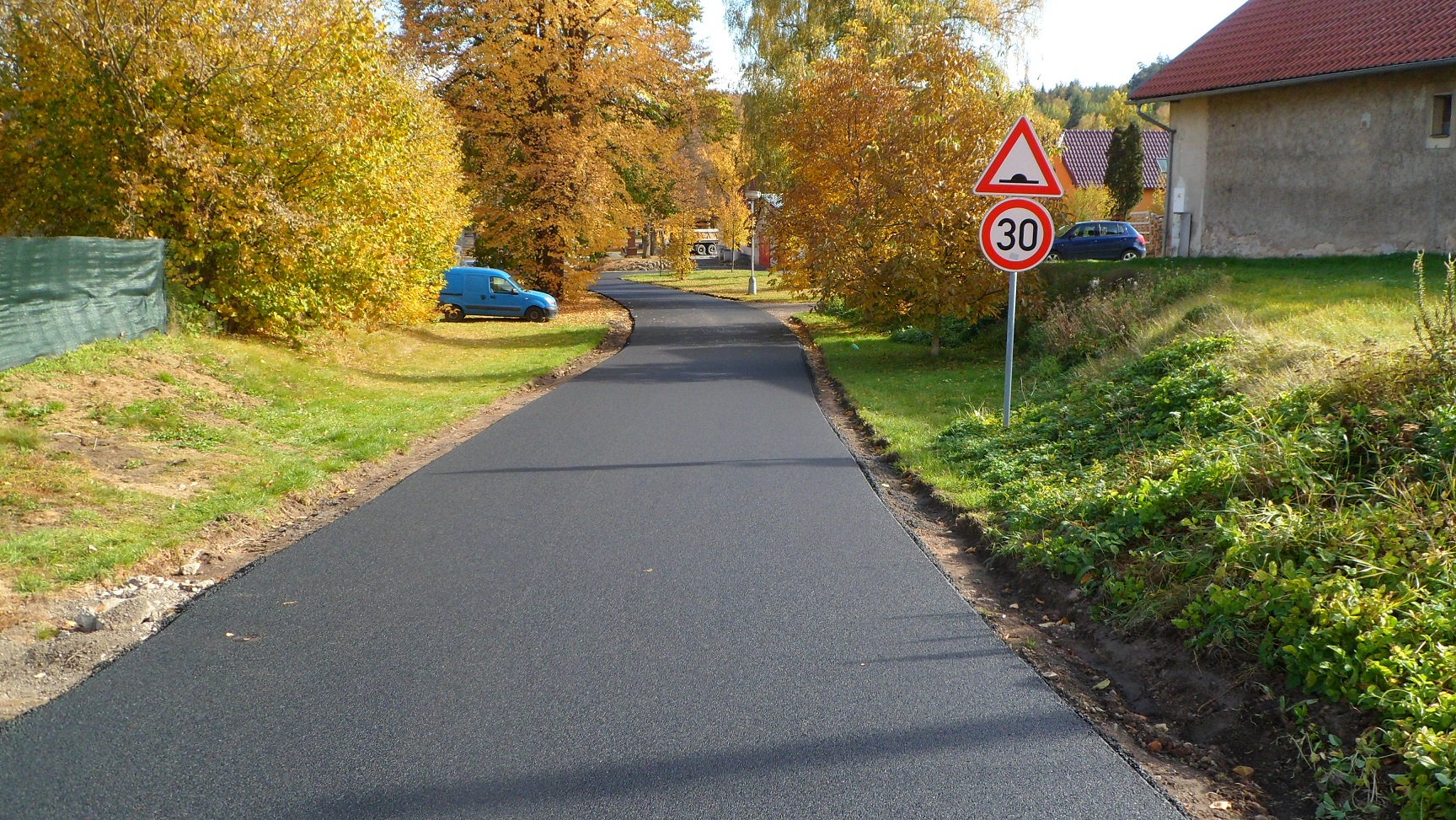 Jevany – rekonstrukce místních komunikací          - Výstavba ciest a mostov