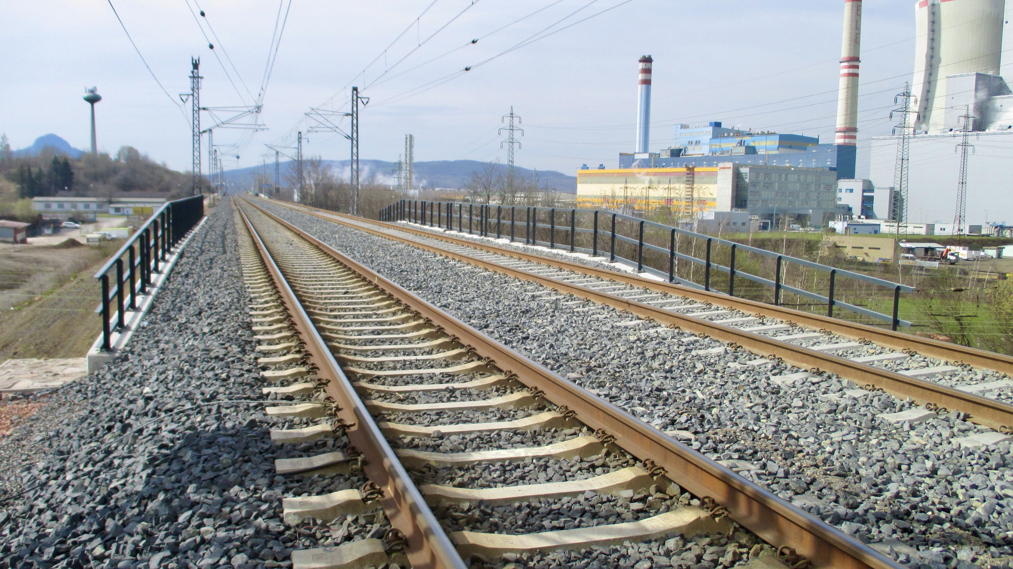 Zvýšení traťové rychlosti v úseku Oldřichov u Duchcova – Bílina – rekonstrukce mostu - Výstavba ciest a mostov