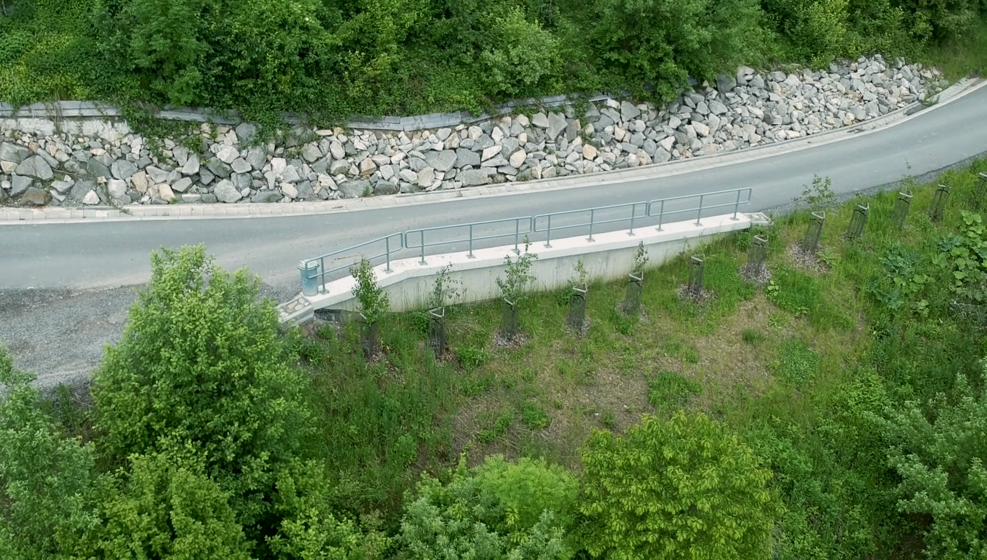 Sanace svahu Ohýřov II - Výstavba ciest a mostov