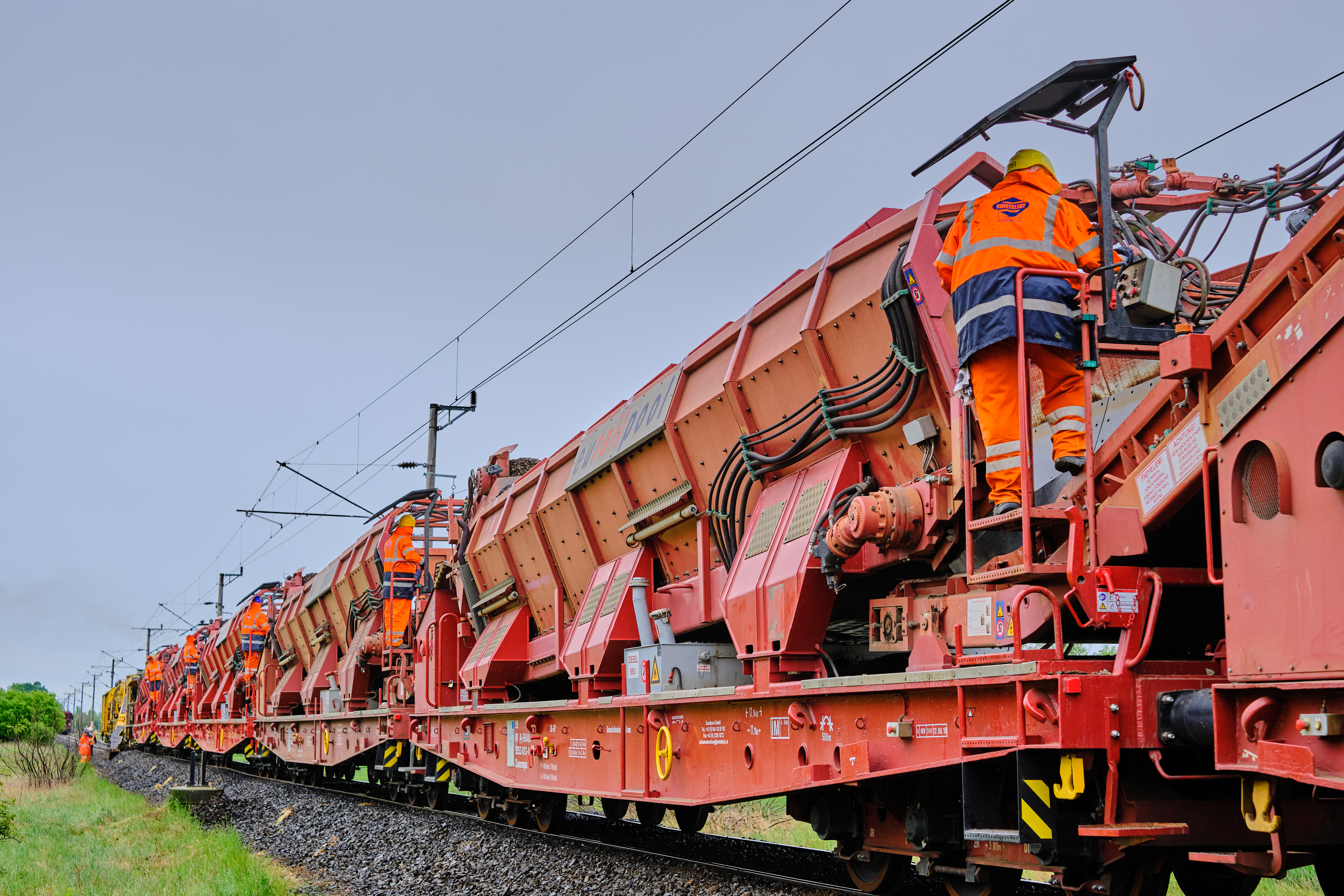 "Crossborder Rail" Fertőszentmiklós-országhatár vasútvonal korszerűsítése - Železničné stavby