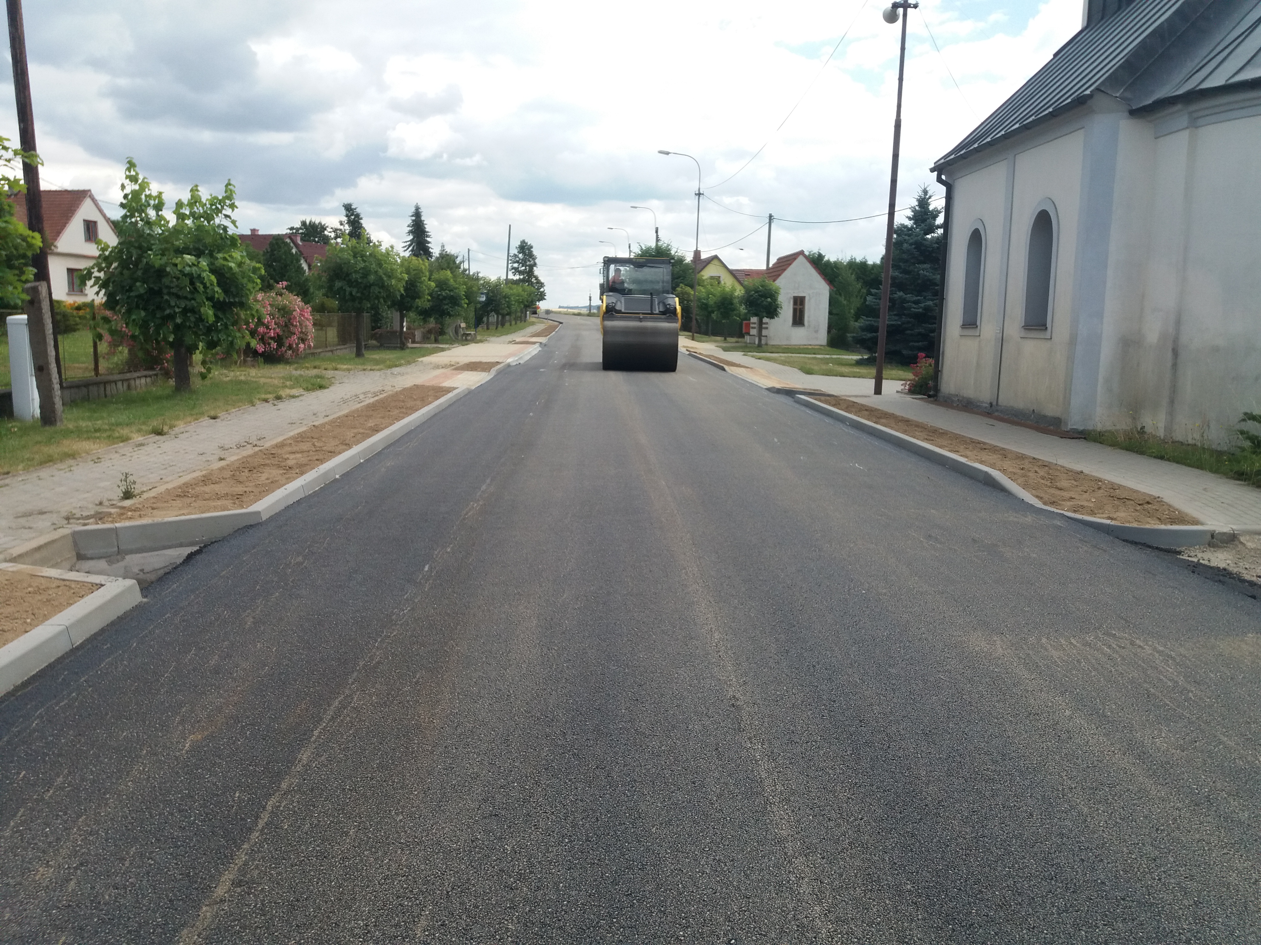 Silnice I/23 – rekonstrukce průtahu obcí Olšany  - Výstavba ciest a mostov
