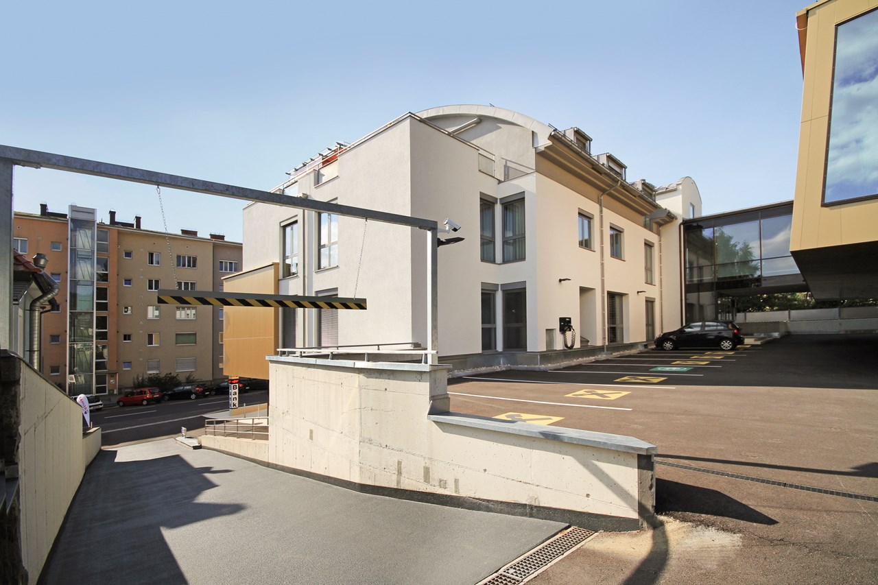 Außenanlagen, Raiffeisenbank, Freistadt - Inžinierske stavby Außenanlagen, Raiffeisenbank, Freistadt - Inžinierske stavby