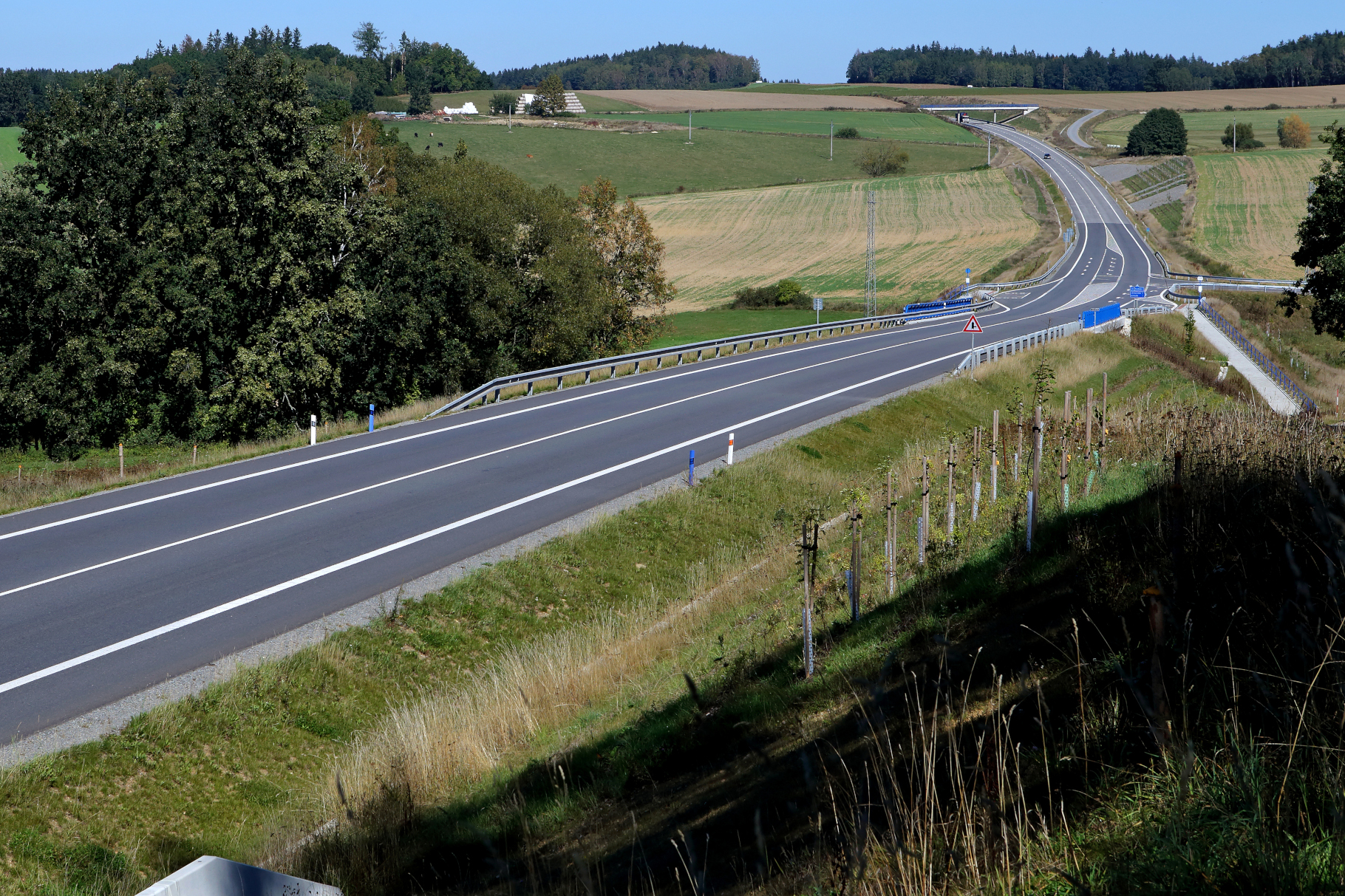 Silnice I/34 – výstavba úseku Ondřejov–Božejov–Pelhřimov - Výstavba ciest a mostov