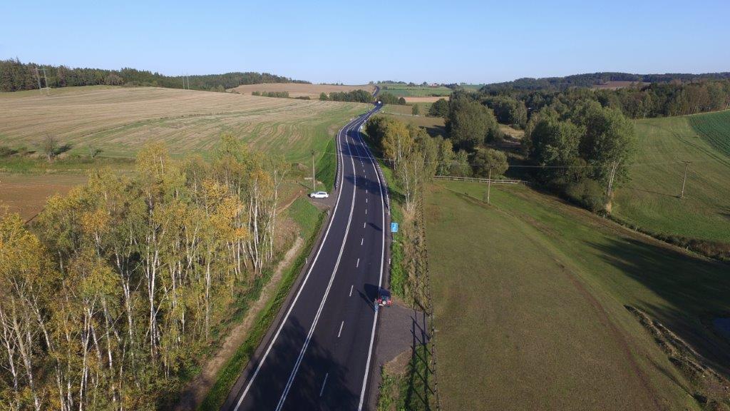 Silnice II/602 – rekonstrukce úseku Pelhřimov – hranice kraje - Výstavba ciest a mostov